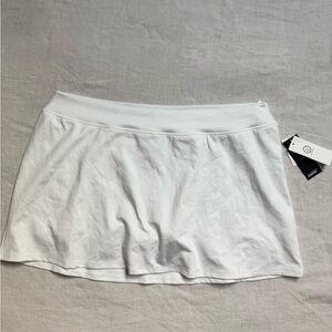 NWT Gilly, Hicks SKORT size XL